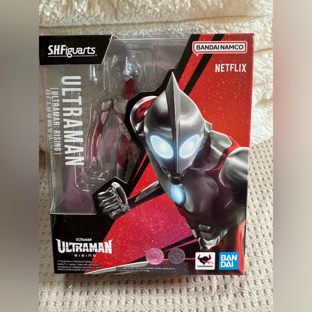 Bandai Namco Netflix S.H. Figuarts Ultraman – Brand New